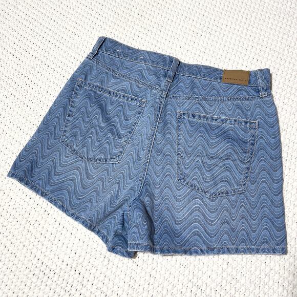 American Eagle SZ 8 Highest Rise 90s Boyfriend Short - Picture 6 of 8